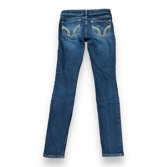 Hollister jeans size 24 - Picture 2 of 4